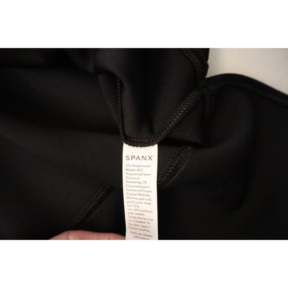 SPANX 50501R Women's Sz S Black Spanx AirEssentials Turtleneck Tunic Top - Picture 7 of 9